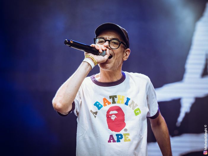 Arrestato Pol G, cantante degli Assalti Frontali: trovati 6 chili di droga in casa Arrestato Pol G, cantante degli Assalti Frontali: trovati 6 chili di droga in casa