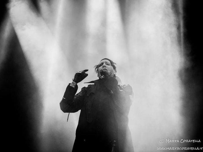 Halloween a Los Angeles: Johnny Depp dal vivo con Marilyn Manson - VIDEO