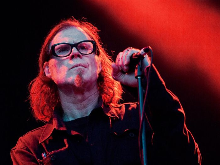 https://images.rockol.it/Vp0m-1wJ3KiQKsvmHrEUP0QepOs=/700x0/smart/rockol-img/img/foto/upload/marklanegan-2018-07-15-pistoiablues.jpg