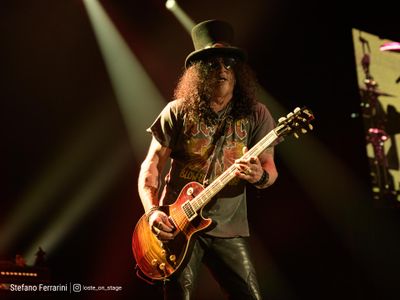 I Velvet Revolver sono della RCA: album annunciato per febbraio