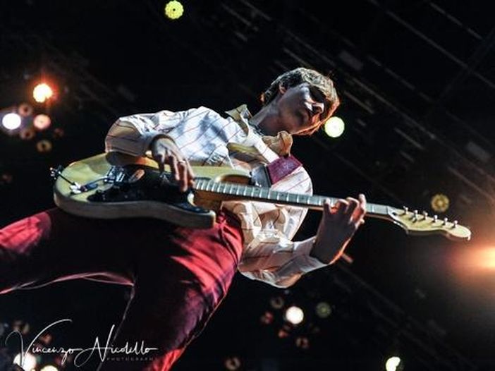 Damiano (Maneskin) si racconta: ‘Chi sono per dirmi che non posso andare in giro con la pelliccia di leopardo perché non sono Mick Jagger?’ Damiano (Maneskin) si racconta: ‘Chi sono per dirmi che non posso andare in giro con la pelliccia di leopardo perché non sono Mick Jagger?’