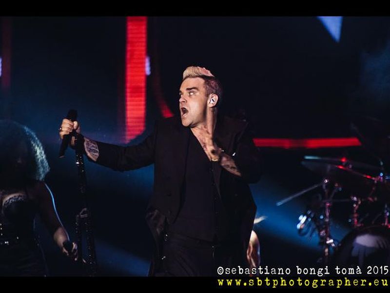 23 luglio 2015 - Lucca Summer Festival - Piazza Napoleone - Lucca - Robbie Williams in concerto