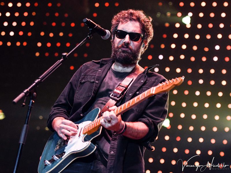 6 dicembre 2023 - PalaAlpitour - Torino - Tommaso Paradiso in concerto 6 dicembre 2023 - PalaAlpitour - Torino - Tommaso Paradiso in concerto