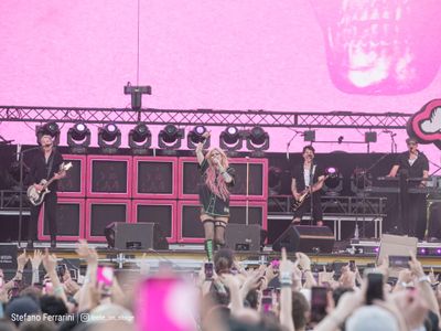 Oggi in breve 2: Avril Lavigne, Emis Killa, Wanted, Katy Perry