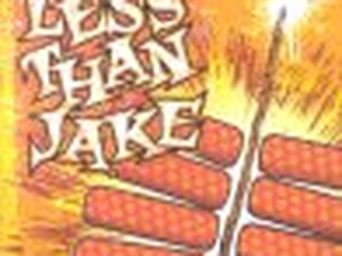 I Less Than Jake gabbati da uomini della security 