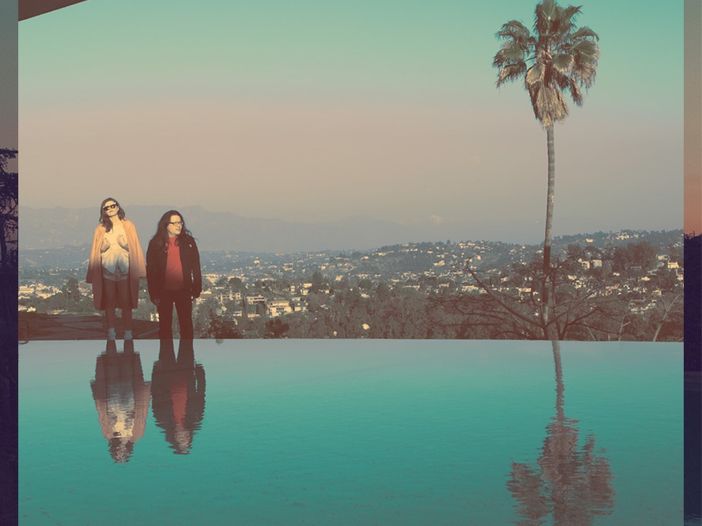 Bethany Cosentino (Best Coast) disegna una collezione per Urban Outfiters