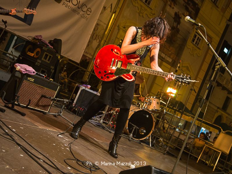 7 giugno 2013 - Lilith Festival - Piazza De Ferrari - Genova - Cristina Don&agrave; in concerto