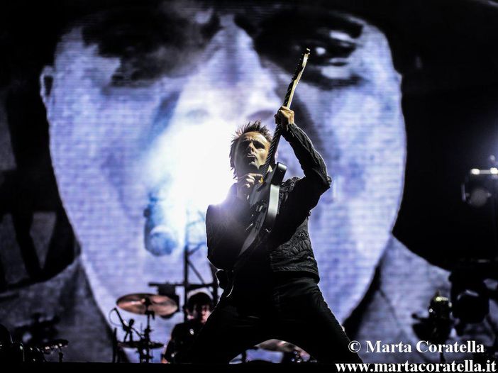 Matthew Bellamy, alcune curiosit&agrave; sul frontman dei Muse: video storia - GUARDA