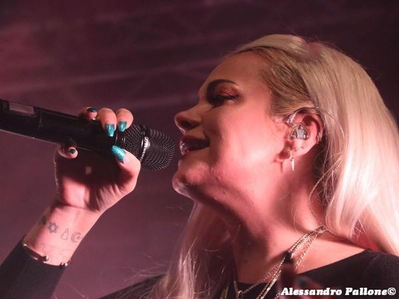 2 dicembre 2018 - Circolo Magnolia - Segrate (Mi) - Lily Allen in concerto