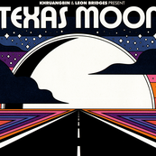 Khruangbin &amp; Leon Bridges - TEXAS MOON
