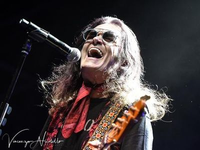 Glenn Hughes