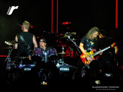 Metallica e Red Hot Chili Peppers dal vivo a Los Angeles. Per beneficenza
