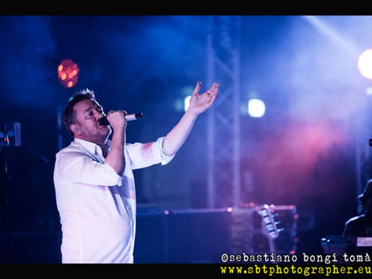  Classifiche UK, Elbow per la prima volta al numero 1