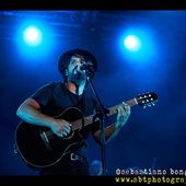 8 luglio 2017 - Pistoia Blues Festival - Piazza del Duomo - Pistoia - Alessandro Mannarino in concerto