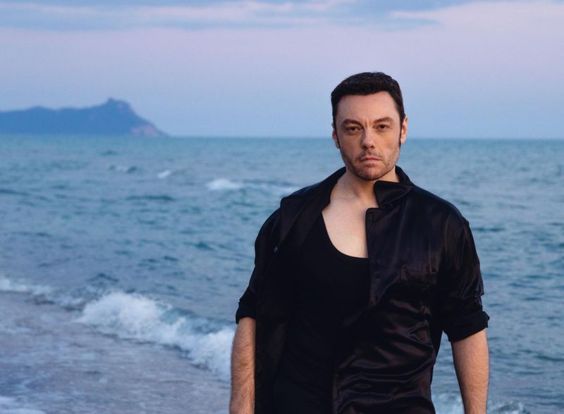 Tiziano Ferro: “Sono dipendente dalla verità”