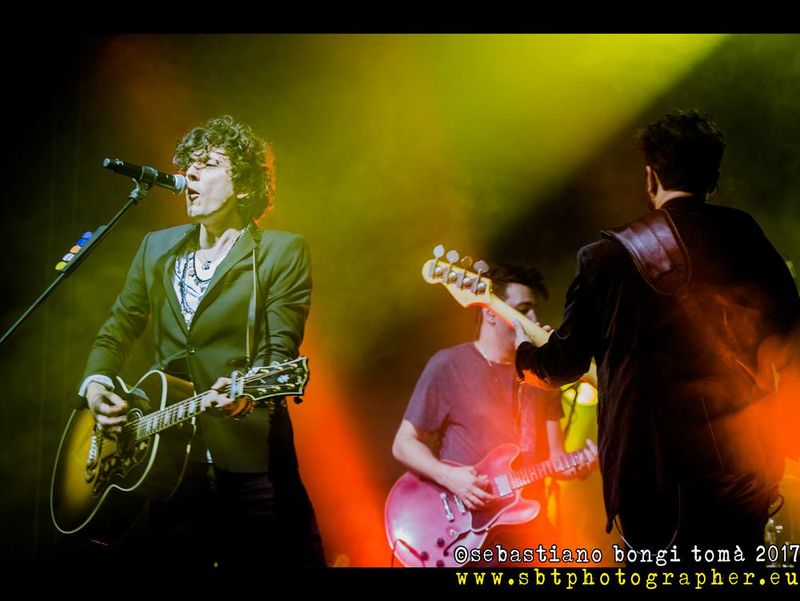 22 aprile 2017 - The Cage Theatre - Livorno - Ermal Meta in concerto 22 aprile 2017 - The Cage Theatre - Livorno - Ermal Meta in concerto
