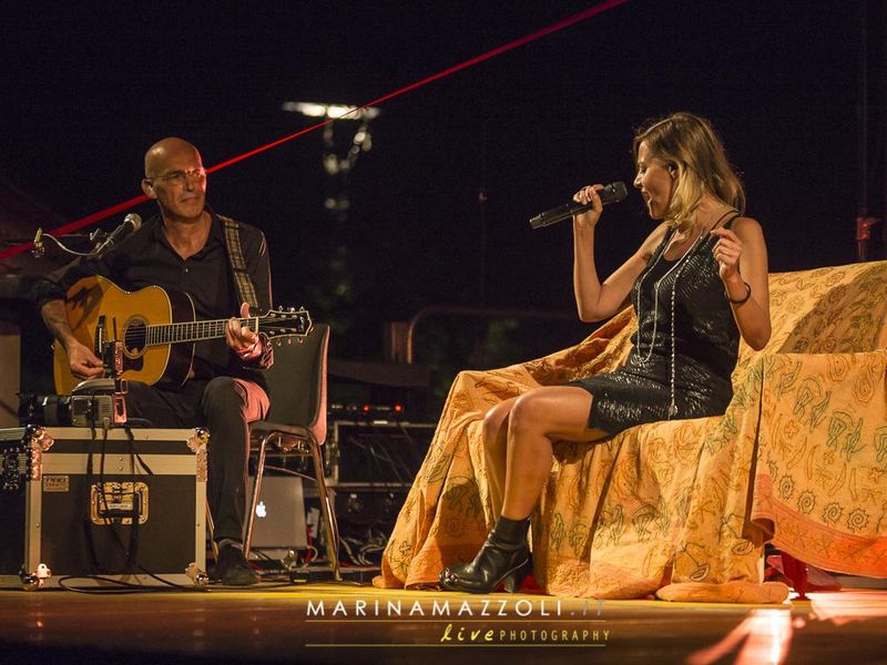 7 agosto 2016 - Villa Romana - Bocca di Magra (Sp) - Irene Grandi & Pastis in concerto 7 agosto 2016 - Villa Romana - Bocca di Magra (Sp) - Irene Grandi & Pastis in concerto
