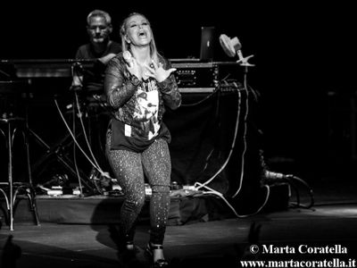 Anastacia per la campagna di sensibilizzazione del cancro al seno