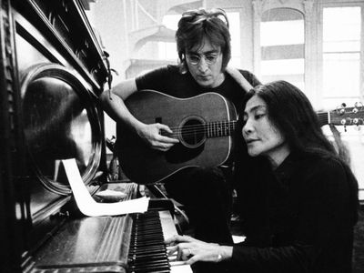 Please please her: Yoko compra la casa di Lennon a Liverpool