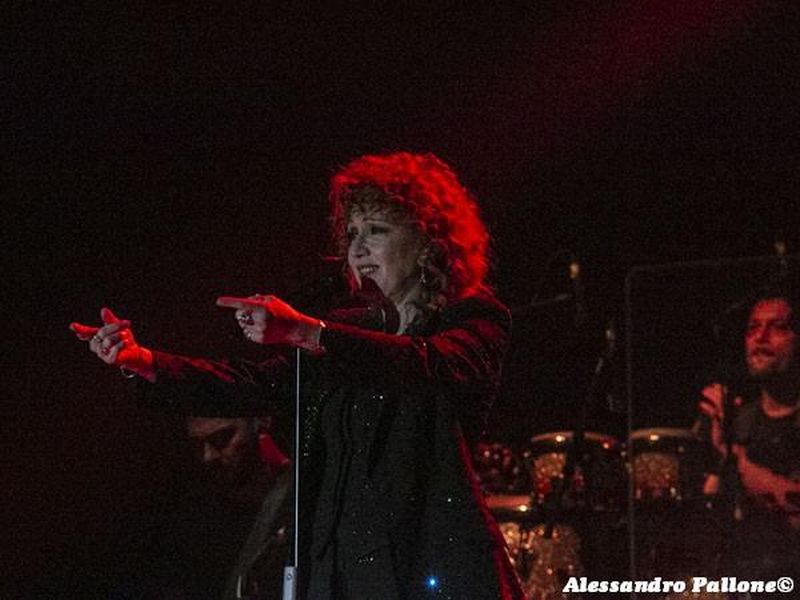 25 marzo 2022 - Dis_Play Brixia Forum - Brescia - Fiorella Mannoia in concerto