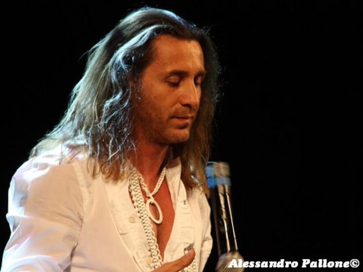 Sanremo 2006: categoria Uomini, esclusi Alex Britti e Ron
