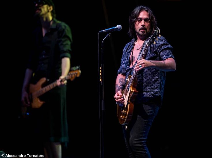 Le Vibrazioni: ‘Con 'En vivo' si chiude un capitolo e se ne apre uno nuovo’