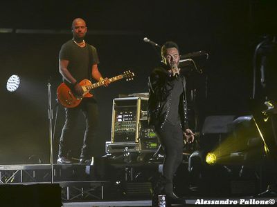 Music Control: Nek ancora in testa