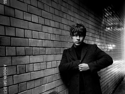 A MODERN DAY DISTRACTION Jake Bugg