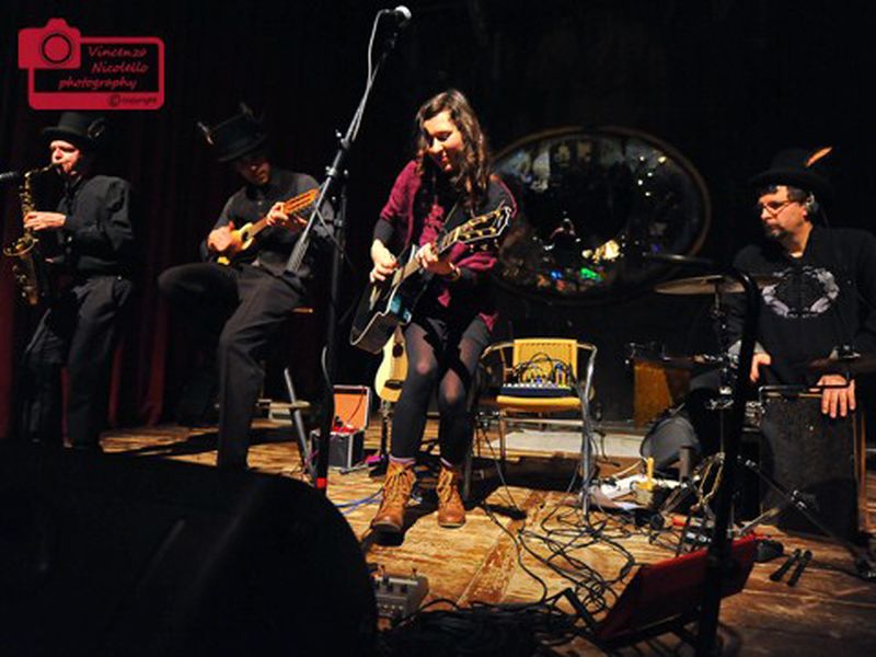 7 febbraio 2013 - Diavolo Rosso - Asti - Nadia &amp; the Rabbits in concerto