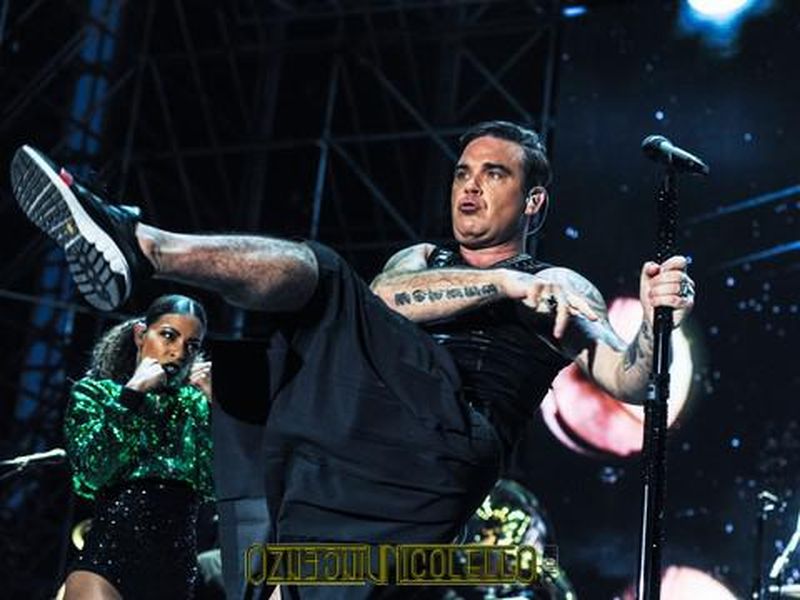 17 luglio 2017 - Piazza Colbert - Barolo (Cn) - Robbie Williams in concerto