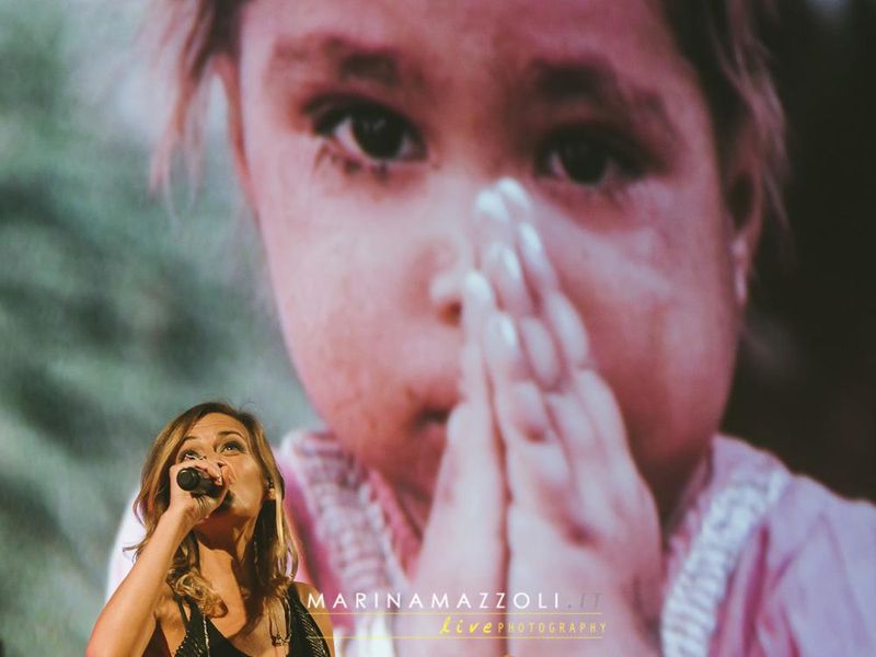 7 agosto 2016 - Villa Romana - Bocca di Magra (Sp) - Irene Grandi & Pastis in concerto 7 agosto 2016 - Villa Romana - Bocca di Magra (Sp) - Irene Grandi & Pastis in concerto