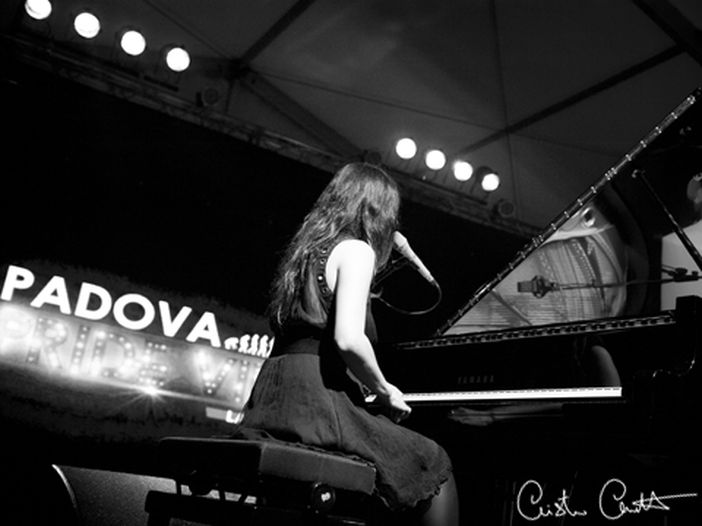 L'Aura: esce il singolo "I'm an alcoholic", in estate l'album "Il contrario dell'amore" L'Aura: esce il singolo "I'm an alcoholic", in estate l'album "Il contrario dell'amore"