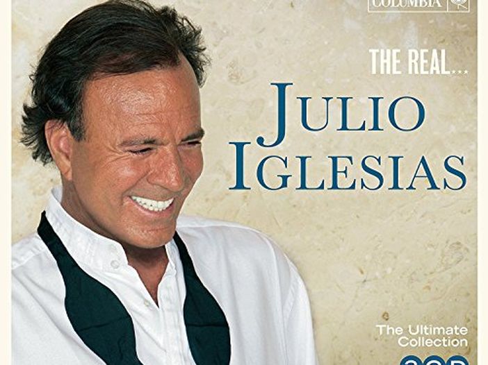 Julio Iglesias accusato di evasione fiscale