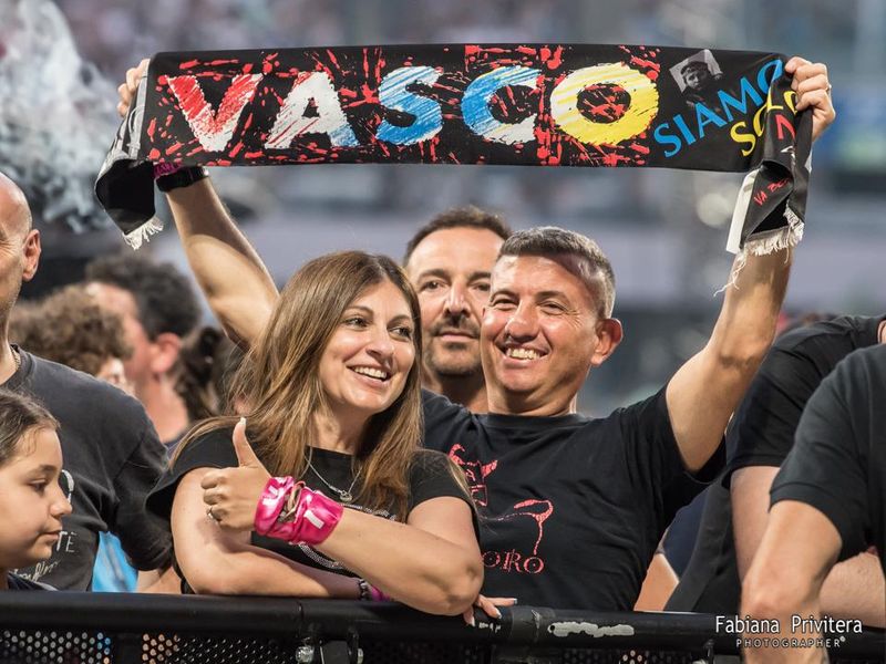 17 giugno 2025 - Stadio Diego Armando Maradona - Napoli - Vasco Rossi in concerto 17 giugno 2025 - Stadio Diego Armando Maradona - Napoli - Vasco Rossi in concerto