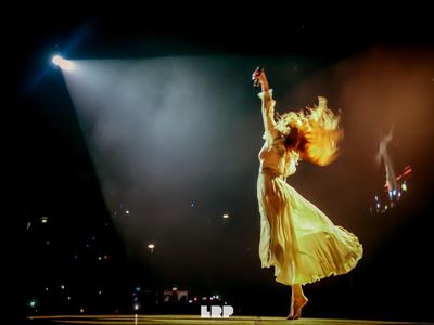 Florence Welch: &apos;Sono in tour dall&apos;età di 21 anni. Ho bisogno di una pausa&apos;