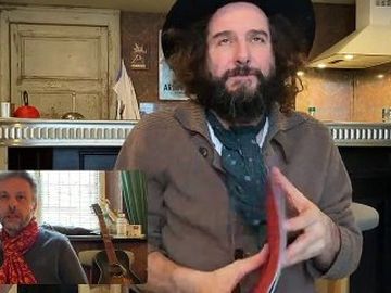 Vinicio Capossela - Il &quot;Bestiario d&#039;amore&quot; e i 30 anni di carriera