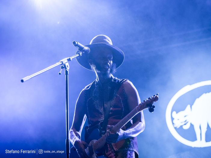 Concerti, Fantastic Negrito annuncia tre live italiani per il prossimo giugno Concerti, Fantastic Negrito annuncia tre live italiani per il prossimo giugno