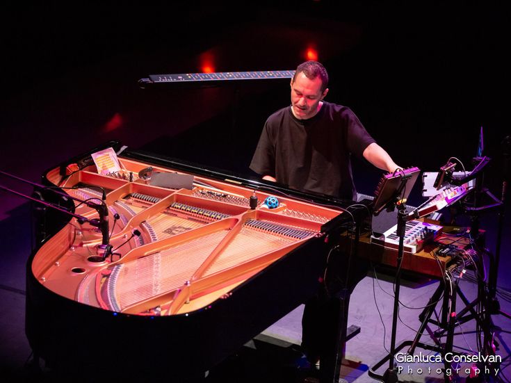 Boosta (Subsonica): ‘Siamo un paese ignorante’. E va a parlare con Veltroni 