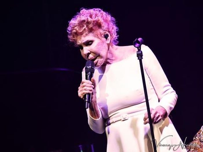 Ornella Vanoni celebra la sua carriera con un concerto a Teatro