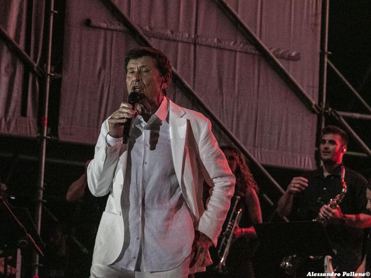 Gianni Morandi