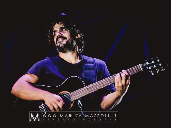 Mannarino, esce l&#039;album dal vivo &quot;Apriti cielo Live&quot; - TRACKLIST/COPERTINA