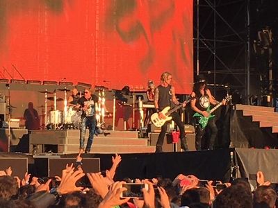 Canzoni del nuovo album dei  Guns N&apos; Roses già in Rete?