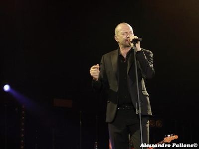 Biagio Antonacci a San Siro: &apos;Con un disco appena uscito è da coraggiosi&apos;
