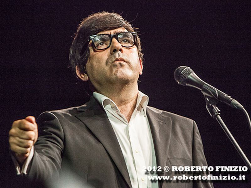 6 agosto 2012 - Festival Citt&agrave; di Cernobbio - Cernobbio (Co) - Elio in concerto