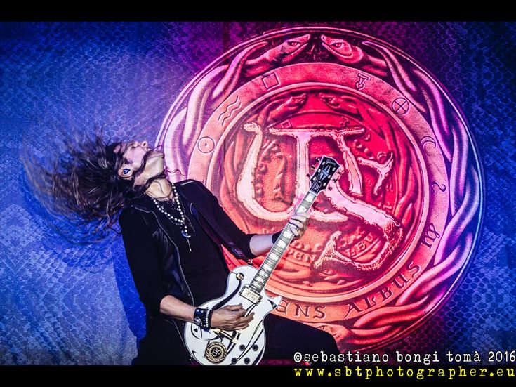 Whitesnake: è Joel Hoekstra (Night Ranger) il sostituto di Doug Aldrich