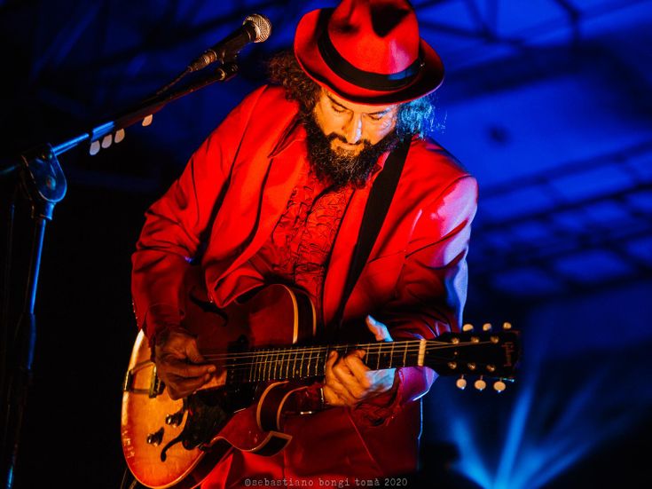 Vinicio Capossela