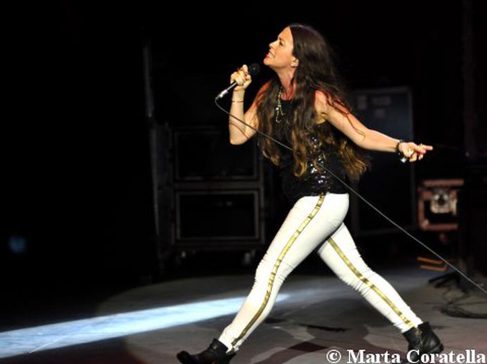 Alanis Morissette: anche un libro nei suoi progetti del 2006