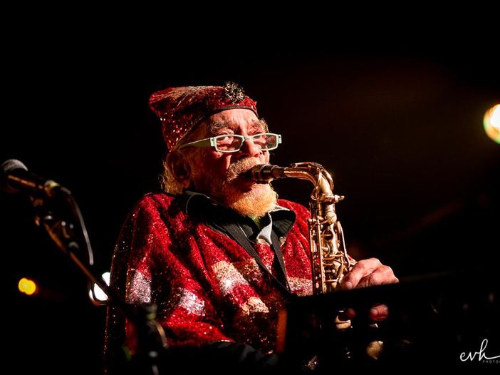 Addio a Danny Ray Thompson, leader della della Sun Ra Arkestra