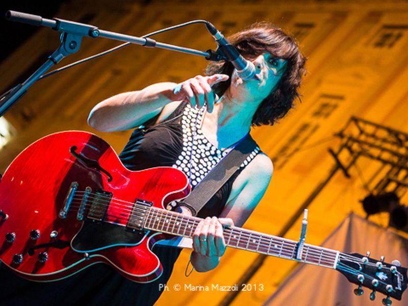 7 giugno 2013 - Lilith Festival - Piazza De Ferrari - Genova - Cristina Don&agrave; in concerto