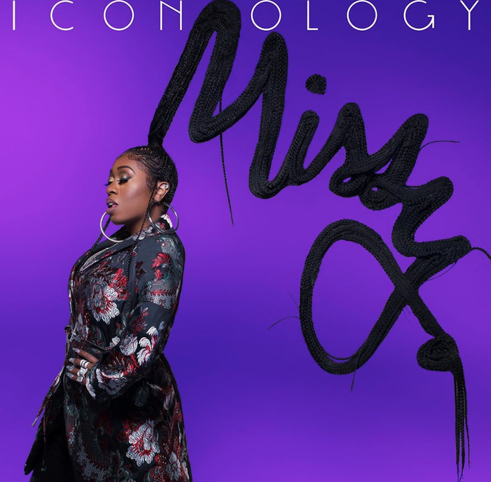 https://images.rockol.it/aHCXGa-kX3mu0XAZdHcmFDd3Tzs=/700x0/smart/rockol-img/img/foto/upload/missy-elliott-iconology-artwork.png
